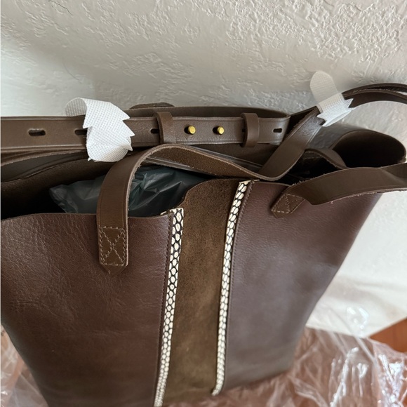 NEW Madewell Medium Transport Tote: Suede Inset Edition - Picture 6 of 7